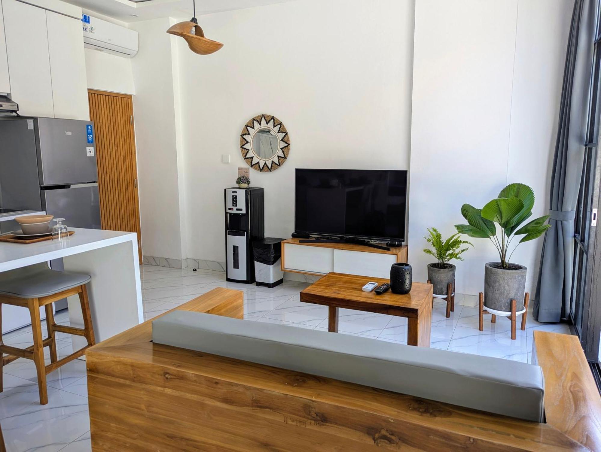 Modern Loft With Private Pool Apartemen *